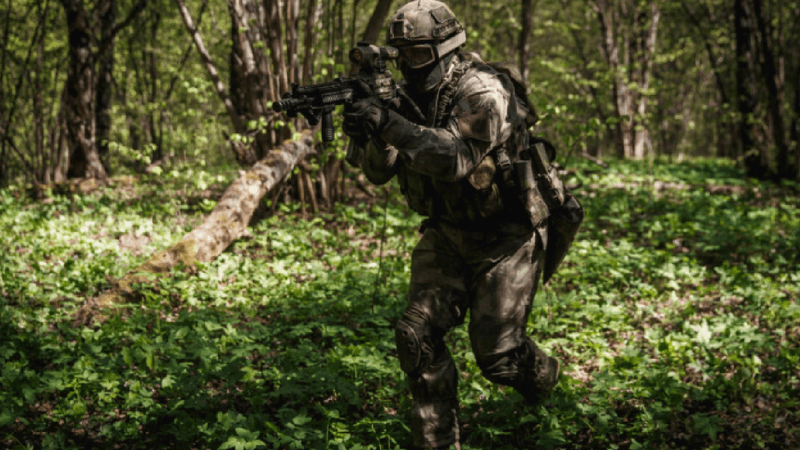 Vladimir Putin a semnat un decret pentru recrutarea a 135.000 de oameni în armată